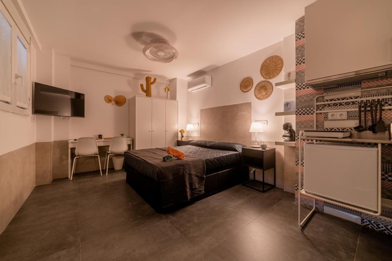 Aptuvalencia-F&B Sol Sl Extérieur photo
